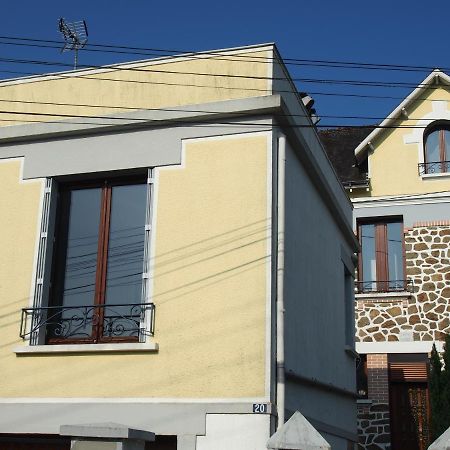 Studio Cosy, Lumineux Et Bien Situe. 洛里昂 外观 照片